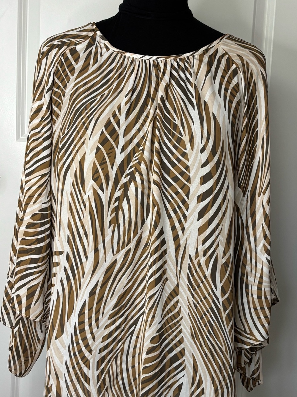 Chico's Brown and White Leaf-Print Tunic